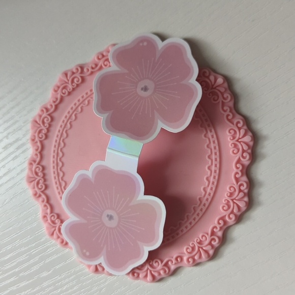 Magnetic Bookmark Holographic Flower Handmade Bookish Booklover - Picture 5 of 5